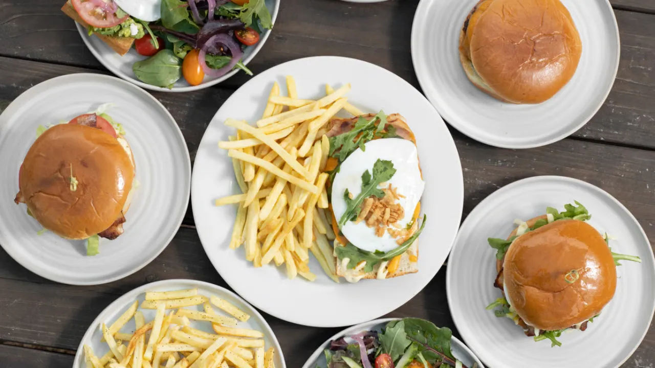 Delicious Burger and Fries with Healthy Salad at the best food trucks of Austin.