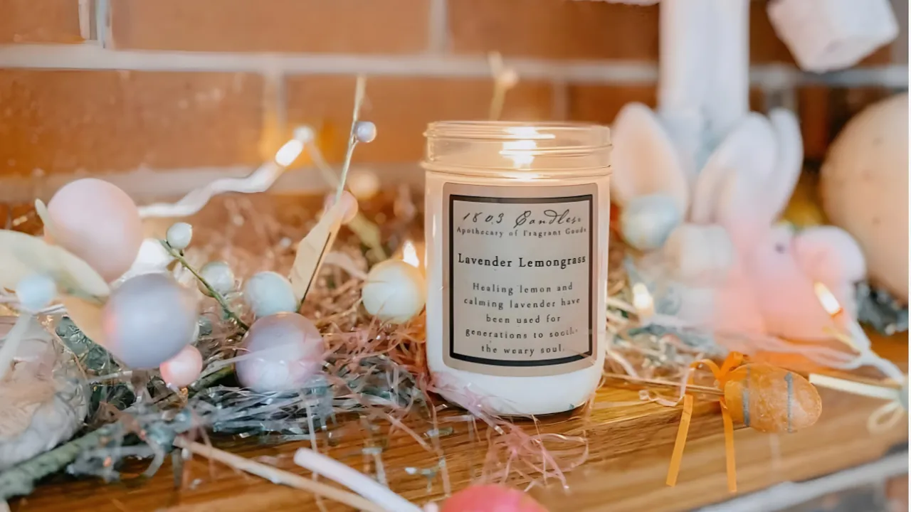 Lavender Lemongrass Scented Soy Candle Decorative Display